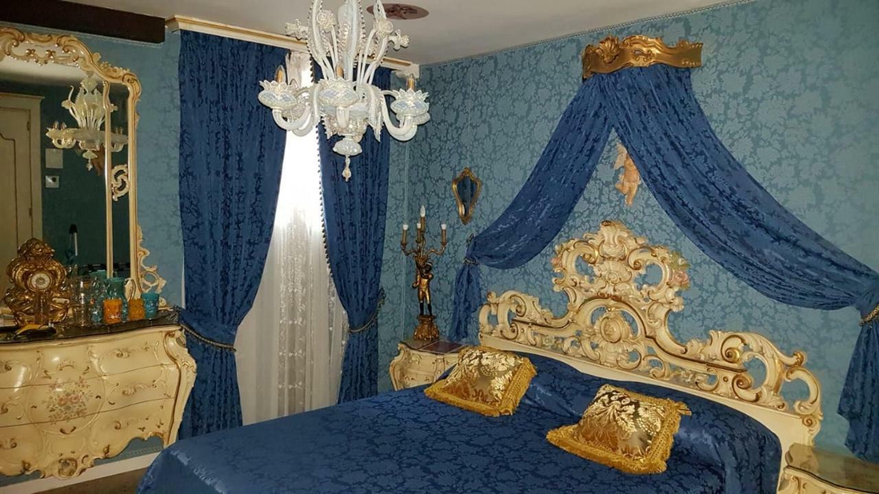 ヴェネツィア スカロン デル ドージェ Bed & Breakfast エクステリア 写真