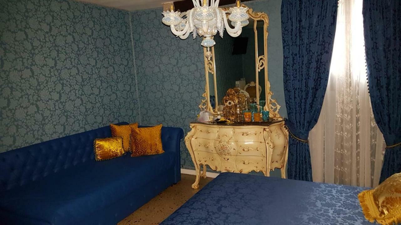 ヴェネツィア スカロン デル ドージェ Bed & Breakfast エクステリア 写真
